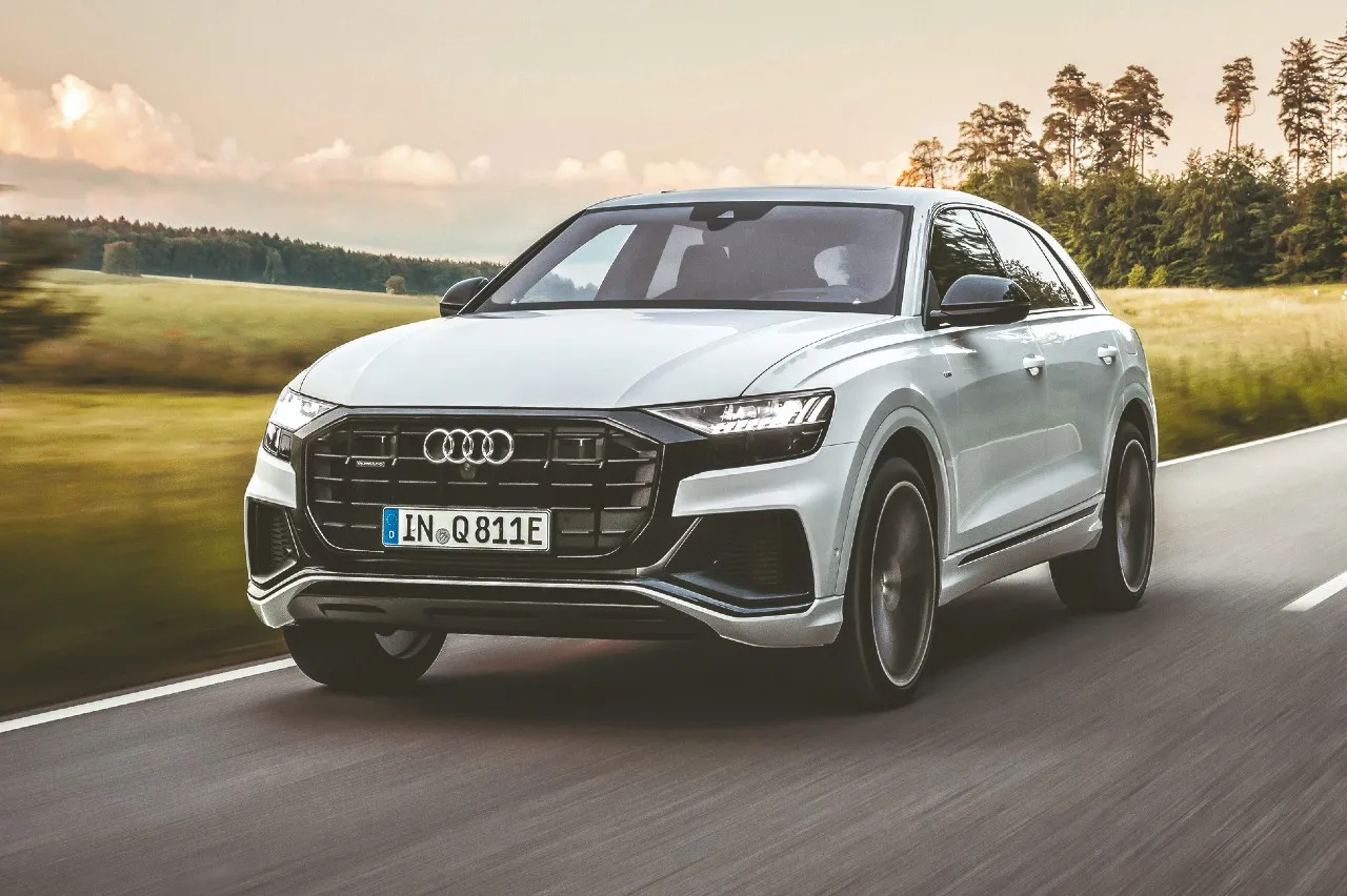 Audi Q8 (2023) – schematy bezpieczników i przekaźników