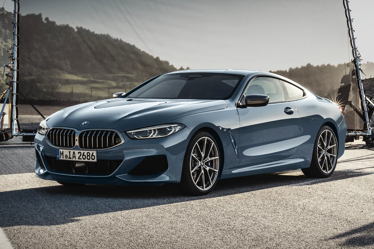 BMW 8 (G14, G15, G16) (2019-2023) – schematy bezpieczników i przekaźników