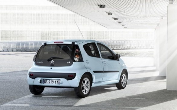Citroën C1 (2012-2013) – schematy bezpieczników i przekaźników