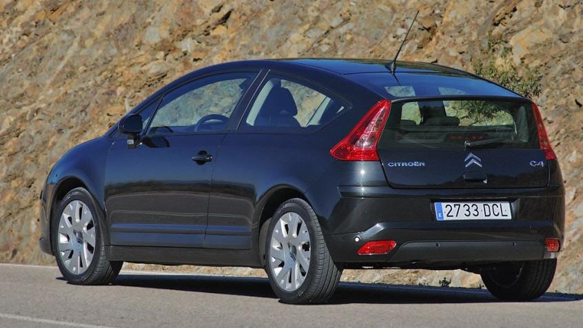 Citroën C4 I (2004-2010) – schematy bezpieczników i przekaźników