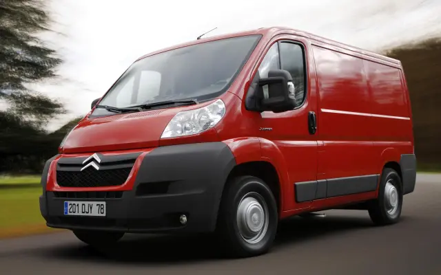 Citroën Jumper II (2007-2010) – schematy bezpieczników i przekaźników