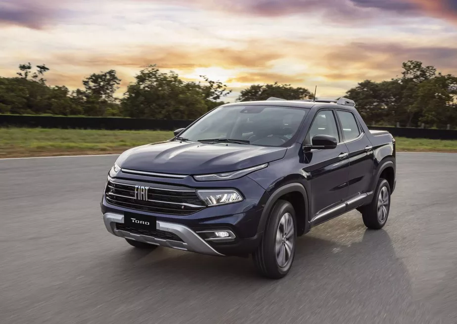 Fiat Toro i RAM 1000 (2022) – schematy bezpieczników i przekaźników
