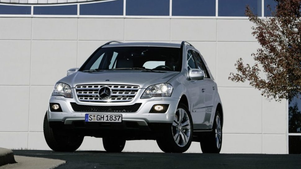 Mercedes-Benz Klasa M i ML W164 (2006-2011) – schematy bezpieczników i przekaźników