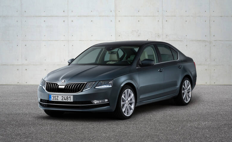 Skoda Octavia III (2016) – schematy bezpieczników i przekaźników