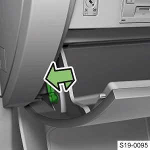 Skoda Superb III (2022) - schematy bezpieczników i przekaźników