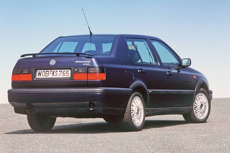 Volkswagen Jetta, Vento III (1992-1999) – schematy bezpieczników i przekaźników