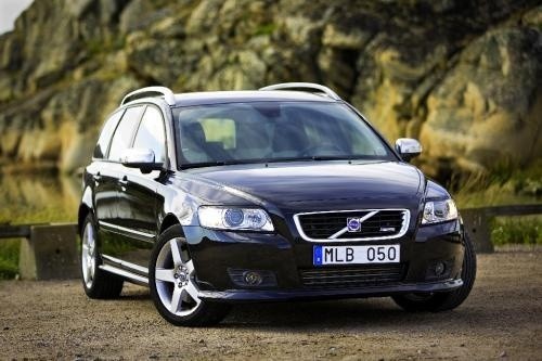 Volvo V50 (2004-2012) – schematy bezpieczników i przekaźników