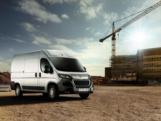 Peugeot Boxer III (2015-2018) – schematy bezpieczników i przekaźników
