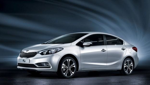 Kia Forte i Cerato II (2015-2016) – schematy bezpieczników i przekaźników