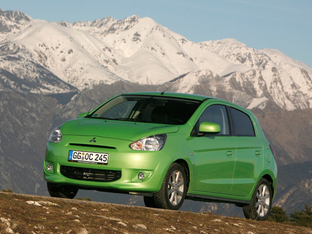 Mitsubishi Space Star, Mirage (2012-2019) – schematy bezpieczników i przekaźników