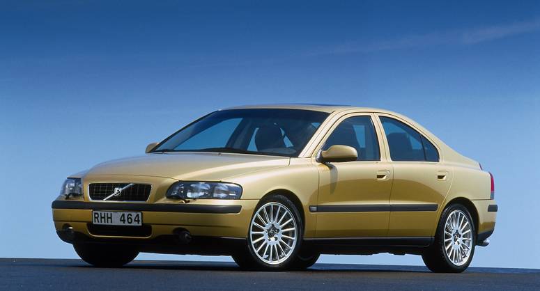 Volvo S60 (2009) – schematy bezpieczników i przekaźników