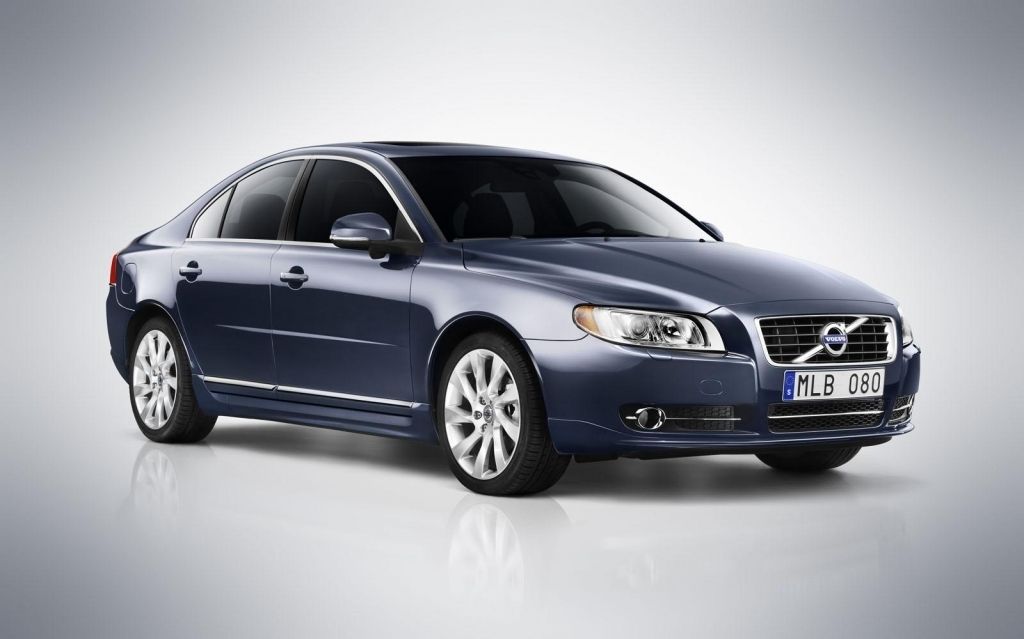 Volvo S80 (2012) – schematy bezpieczników i przekaźników