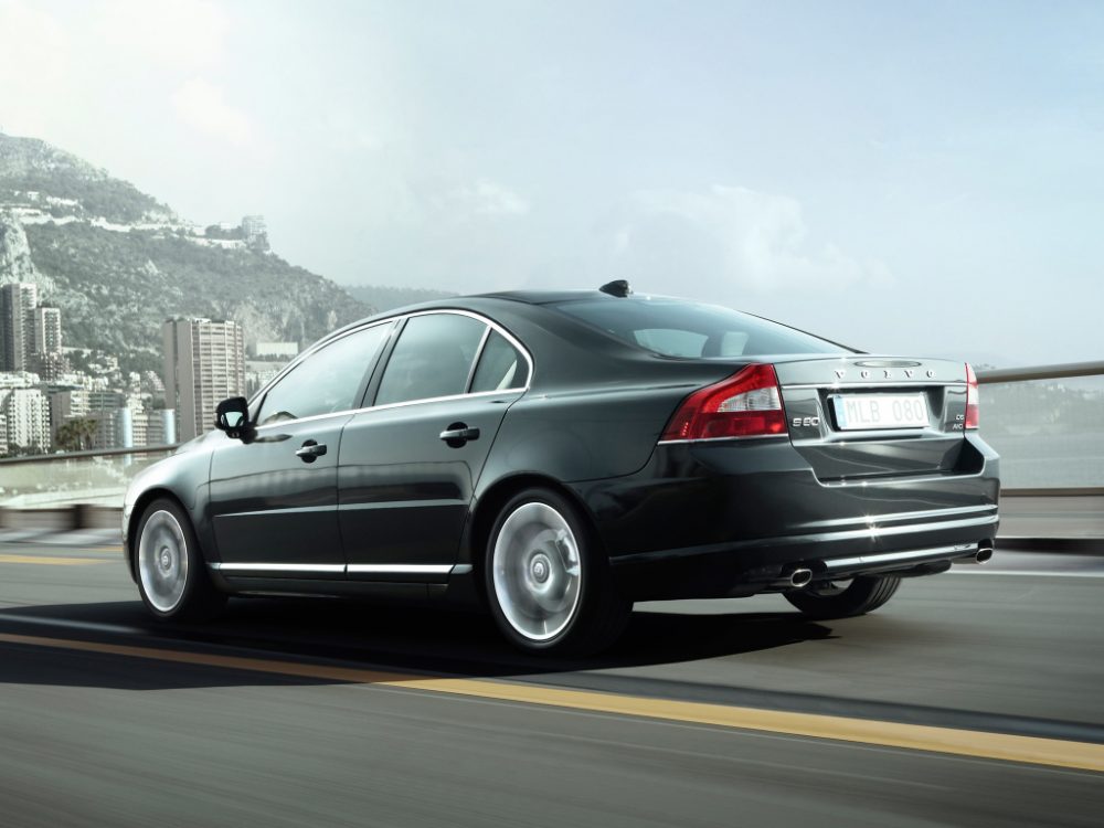 Volvo S80 (2013) – schematy bezpieczników i przekaźników