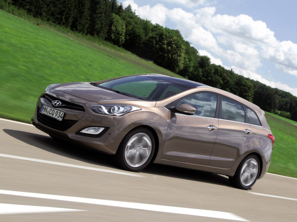 Hyundai i30, Elantra GT (GD) (2014) – schematy bezpieczników i przekaźników