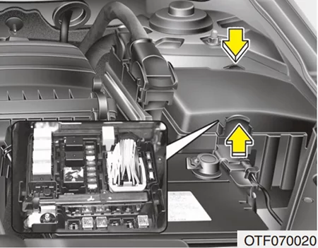 Kia Optima TF (2014-2015) - schematy bezpieczników i przekaźników