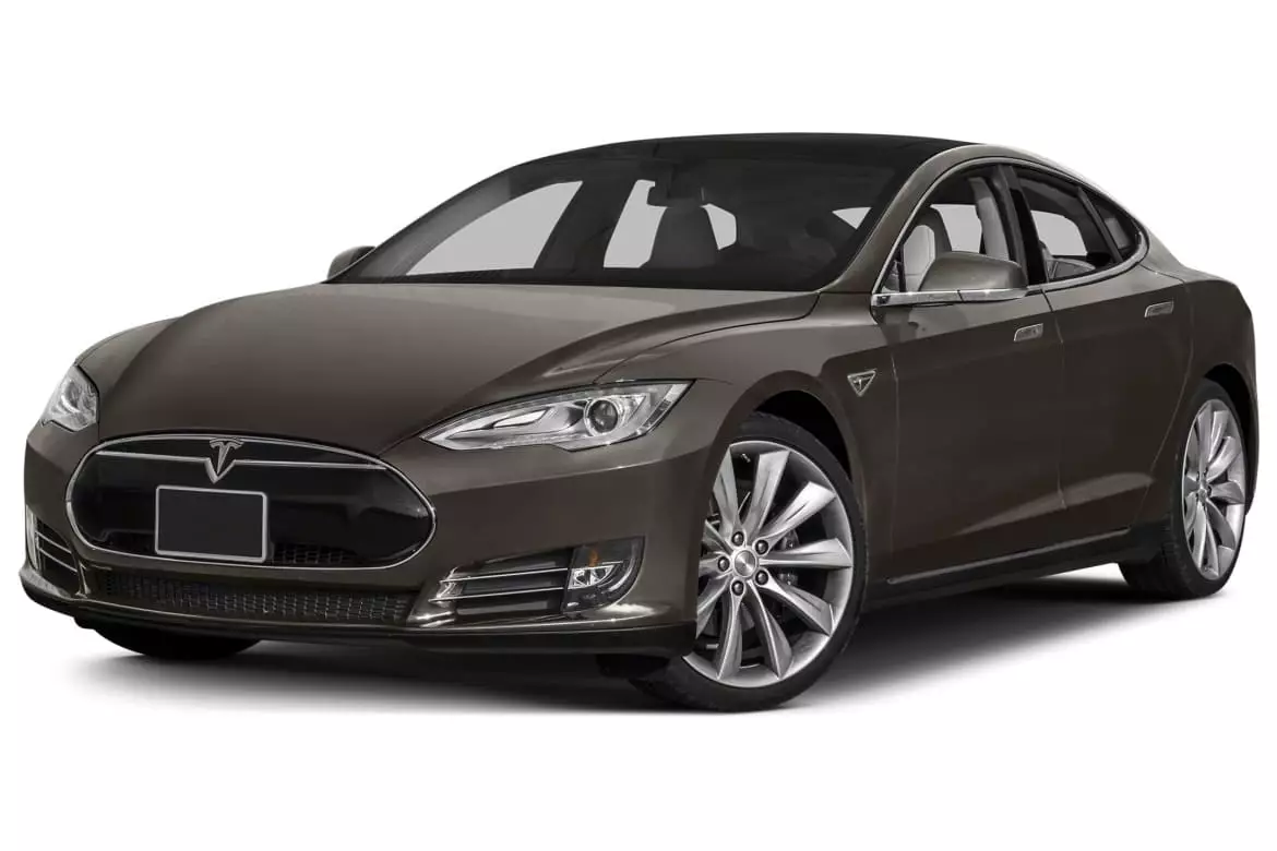 Tesla Model S i Model X (2012-2016) – schematy bezpieczników i przekaźników