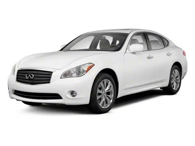 Infiniti M37, M56, Q70, M35h (2011-2018) – schematy bezpieczników i przekaźników