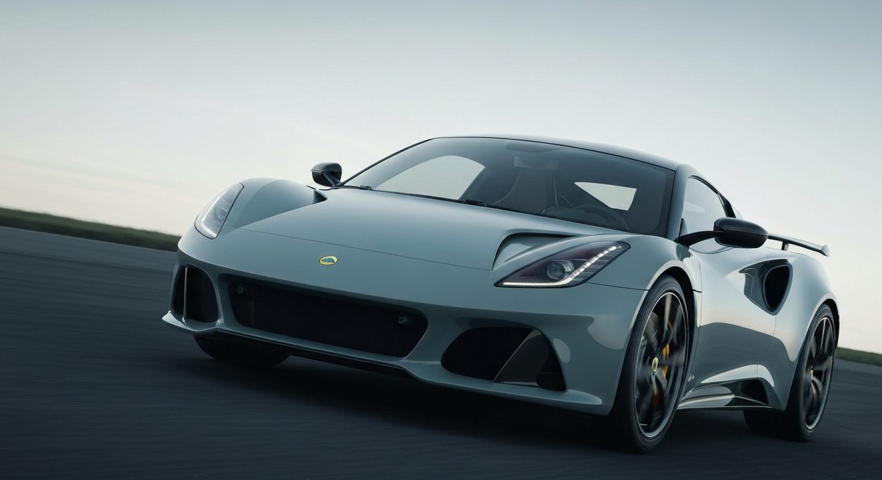 Lotus Emira 420 Sport: Lżejszy i mocniejszy koniec ery spalinowej