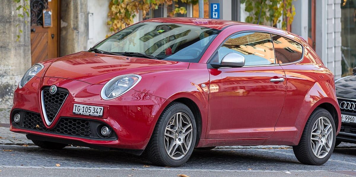 Alfa Romeo MiTo (2008-2013) – schematy bezpieczników i przekaźników