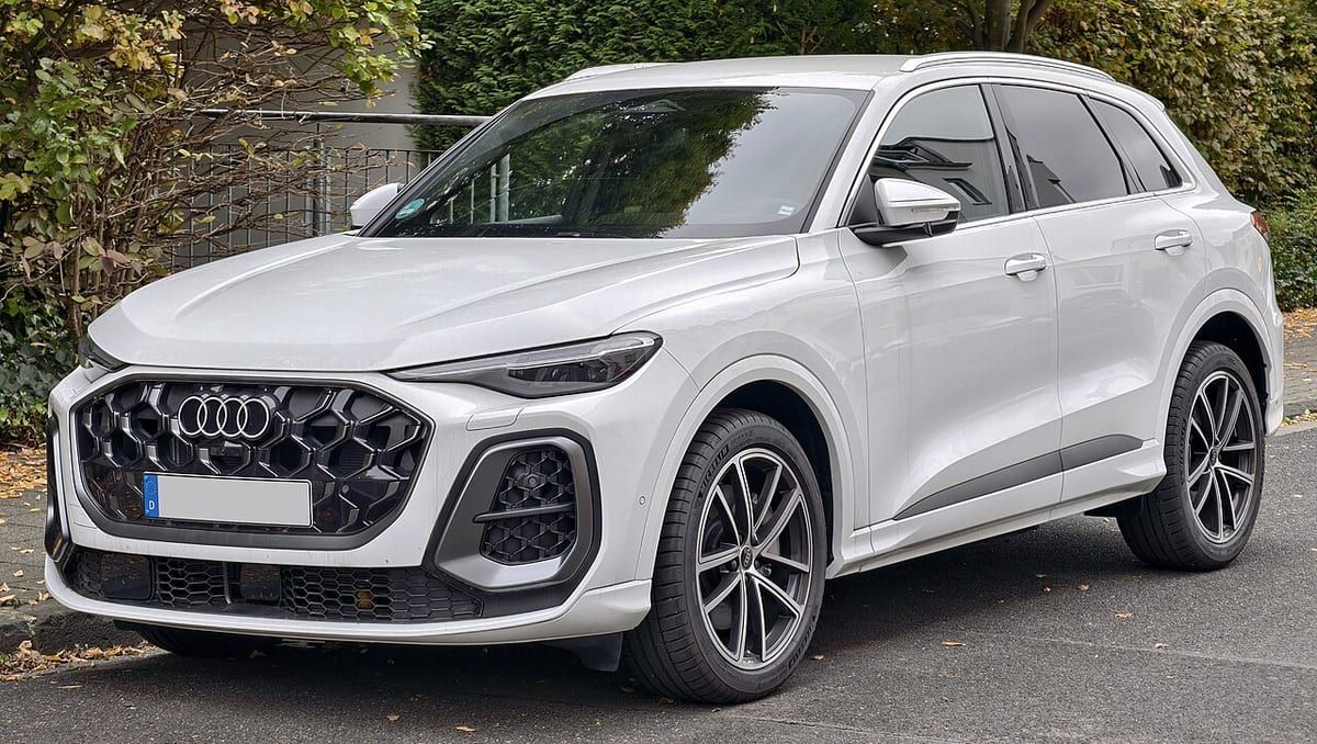 Audi Q5 FY (2018-2020) – schematy bezpieczników i przekaźników