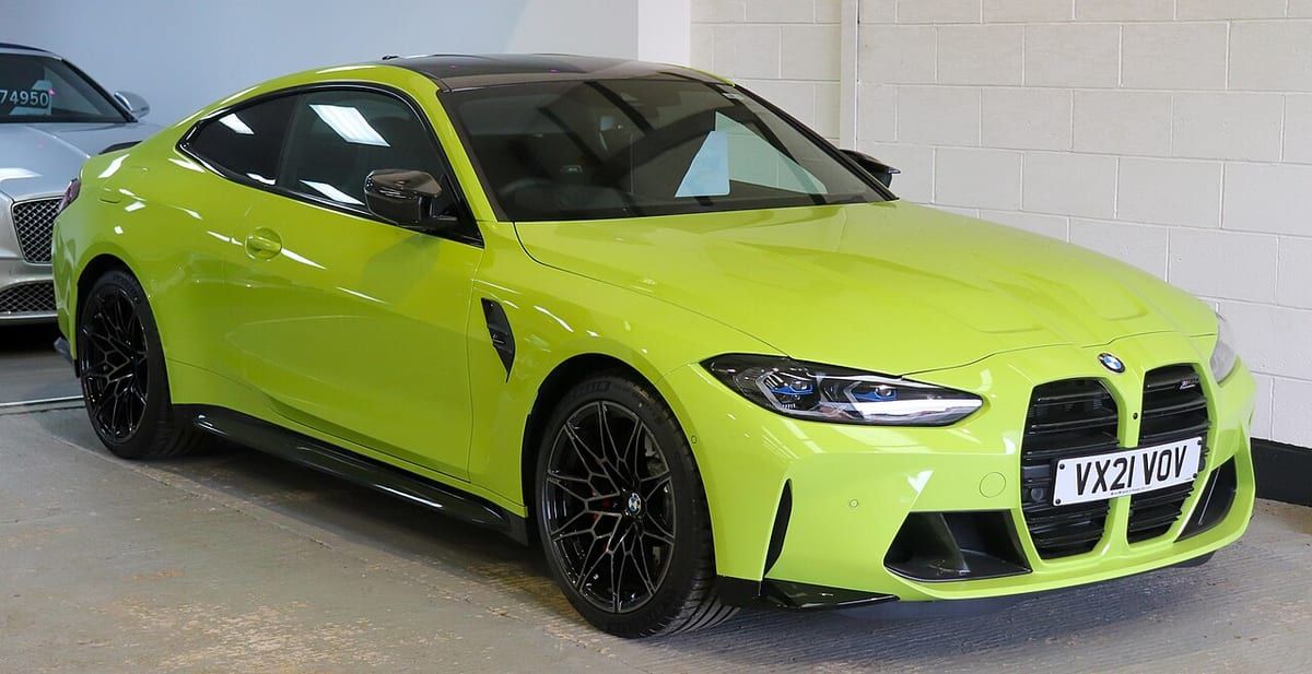 BMW M3 (G80 G81) i M4 (G82) (2020-2024) – schematy bezpieczników i przekaźników