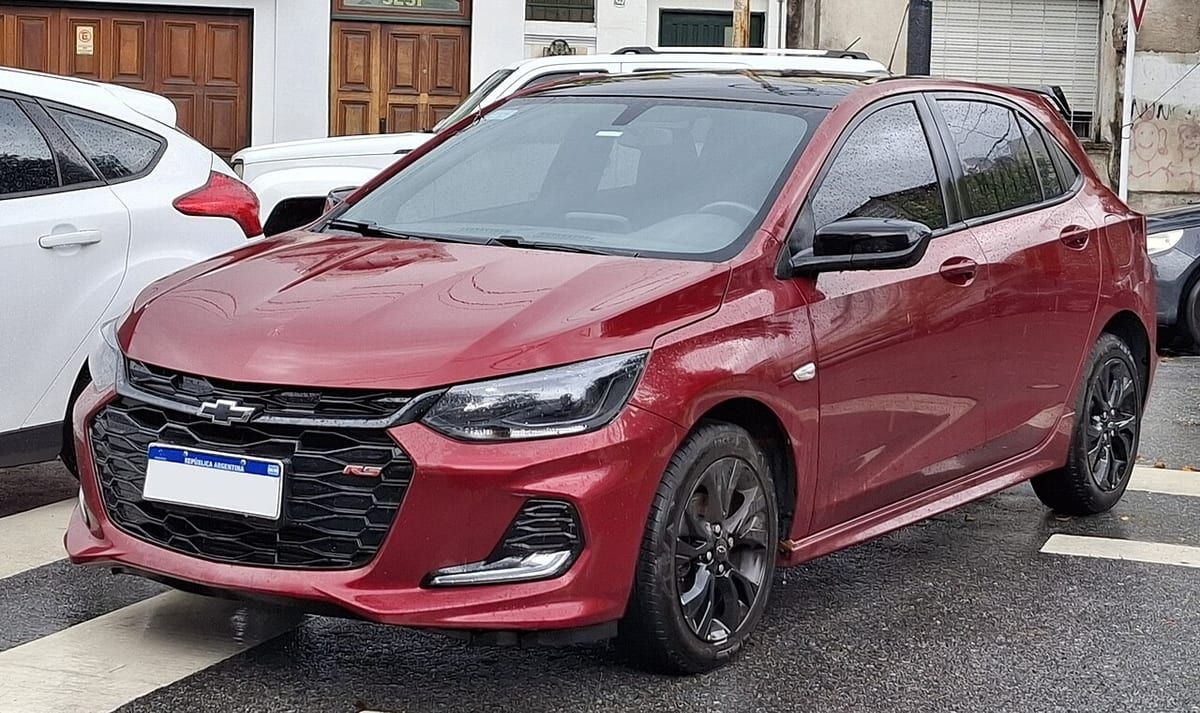 Chevrolet Onix (2013-2019) – schematy bezpieczników i przekaźników