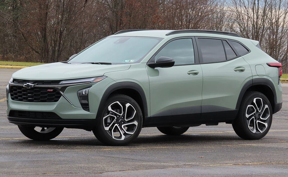 Chevrolet Trax (2018-2022) – schematy bezpieczników i przekaźników