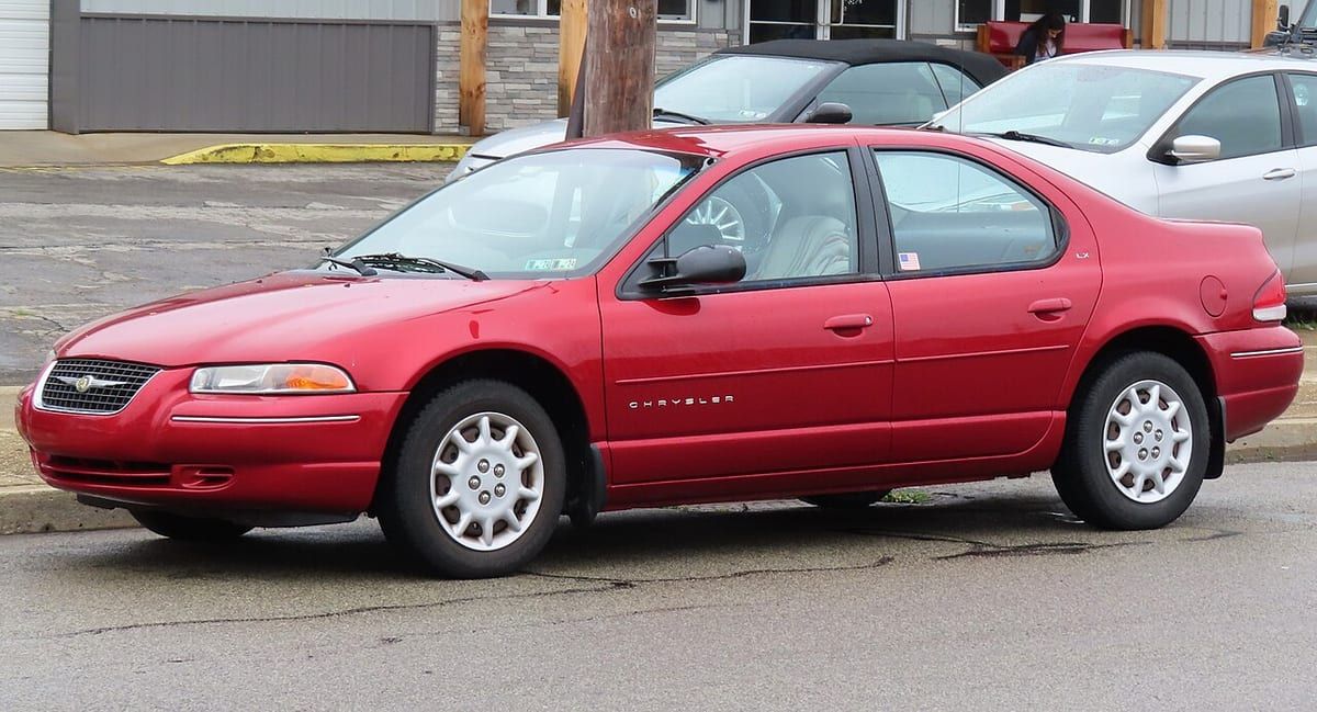 Chrysler Cirrus (1995-2000) – schematy bezpieczników i przekaźników