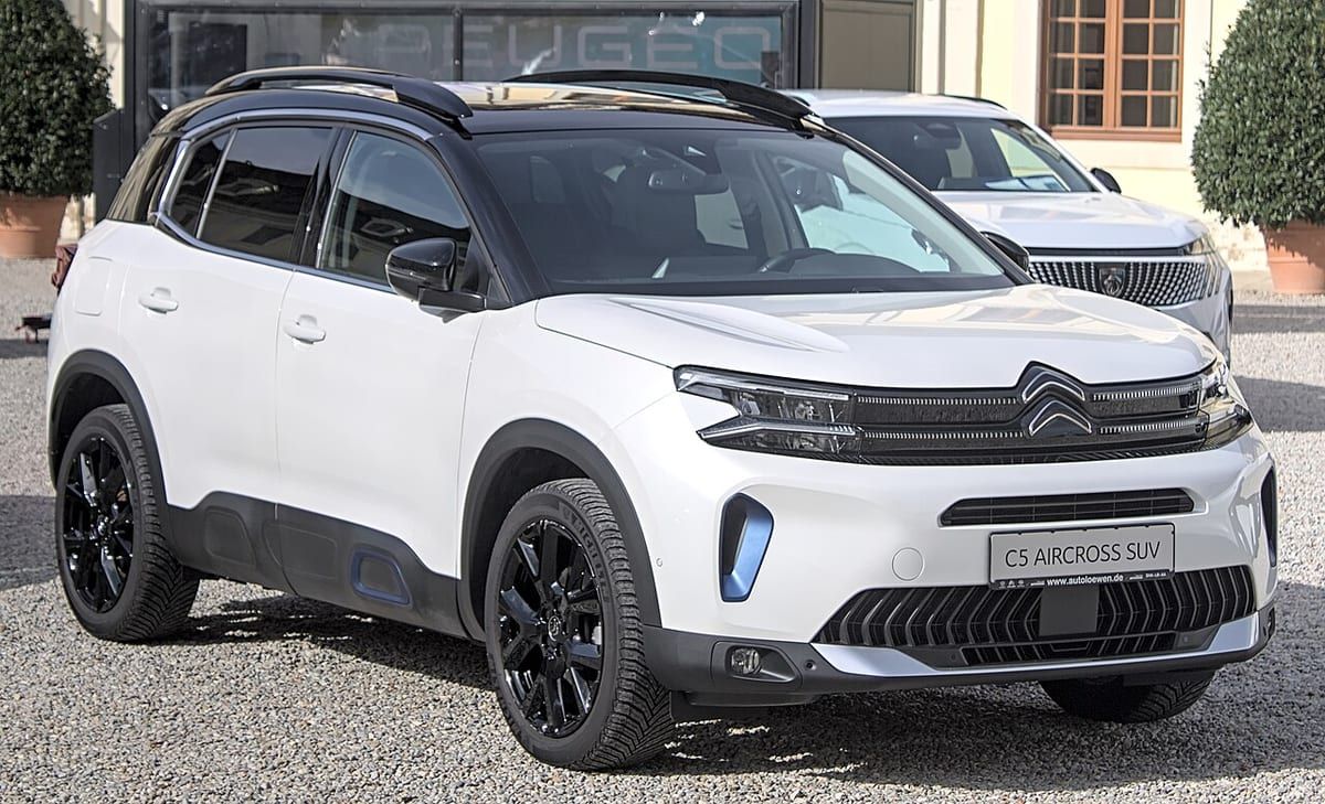 Citroën C5 II (2007-2017) – schematy bezpieczników i przekaźników