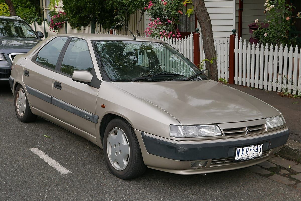 Citroën Xantia (1992-1997) – schematy bezpieczników i przekaźników