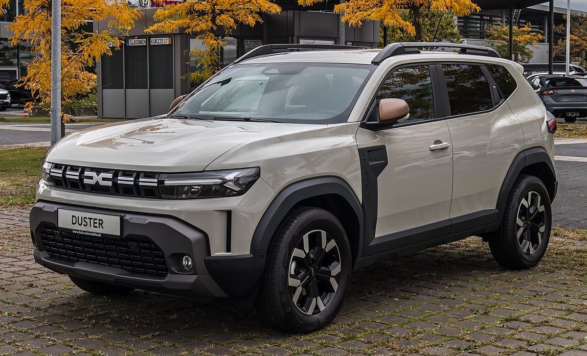 Dacia Duster II (2017-2023) – schematy bezpieczników i przekaźników
