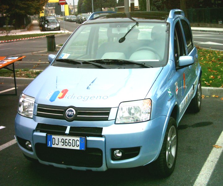 Fiat Panda II (2003-2012) – schematy bezpieczników i przekaźników