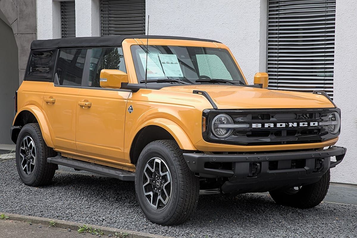 Ford Bronco (2021) – schematy bezpieczników i przekaźników