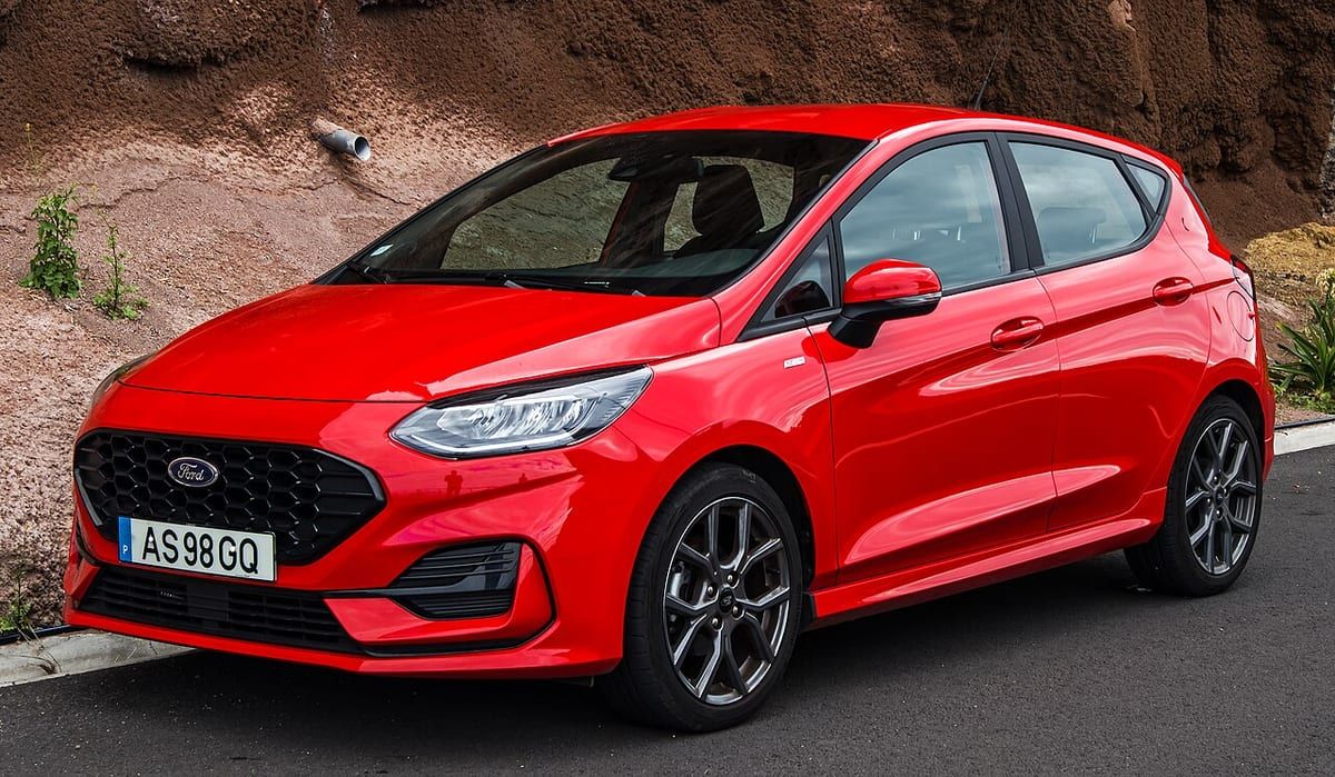 Ford Fiesta VII (2021) – schematy bezpieczników i przekaźników