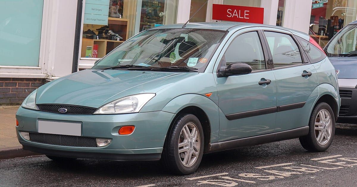 Ford Focus IV (2019) – schematy bezpieczników i przekaźników