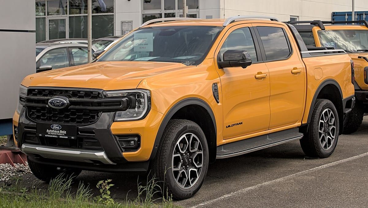 Ford Ranger (2012-2018) – schematy bezpieczników i przekaźników