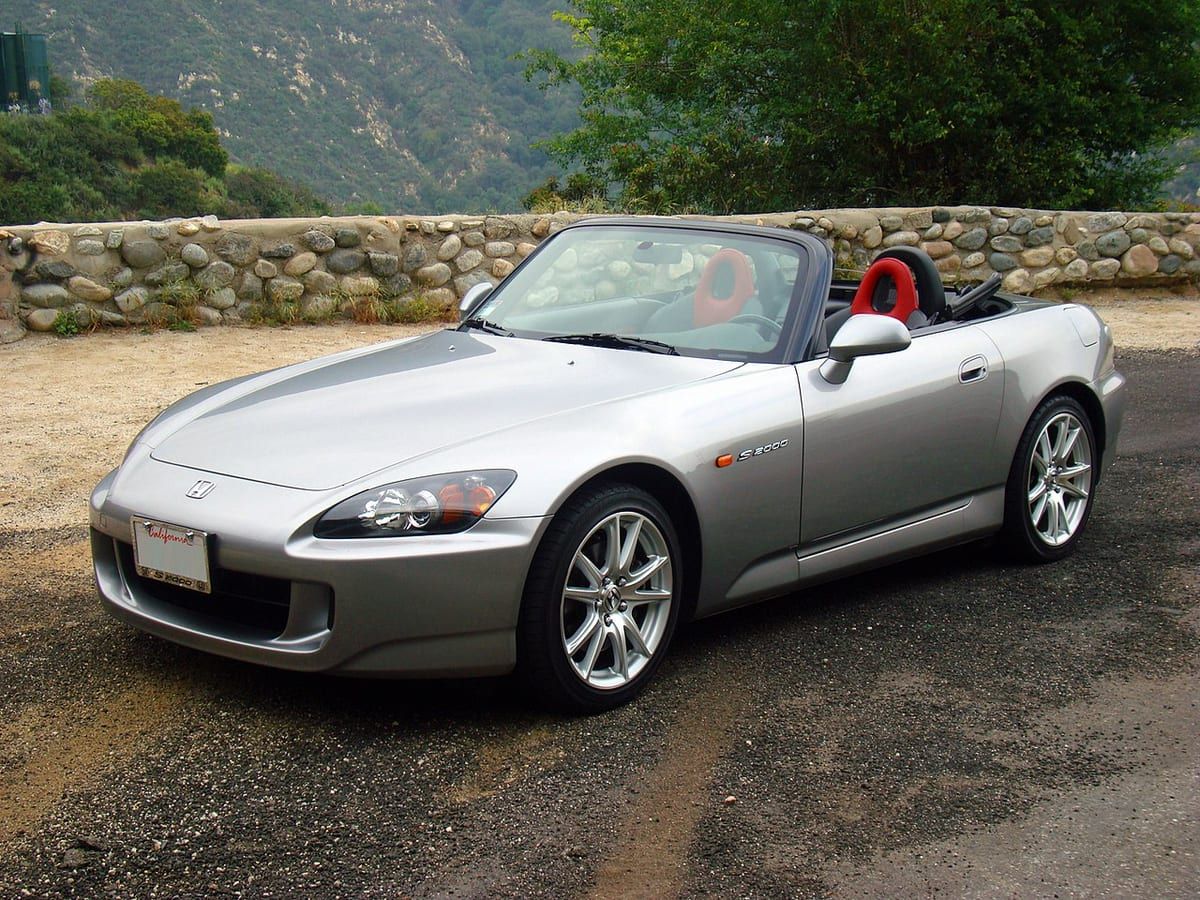 Honda S2000 (1999-2009) – schematy bezpieczników i przekaźników