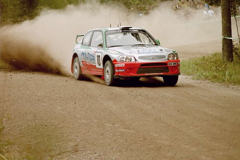 Hyundai Accent LC (2000-2006) – schematy bezpieczników i przekaźników