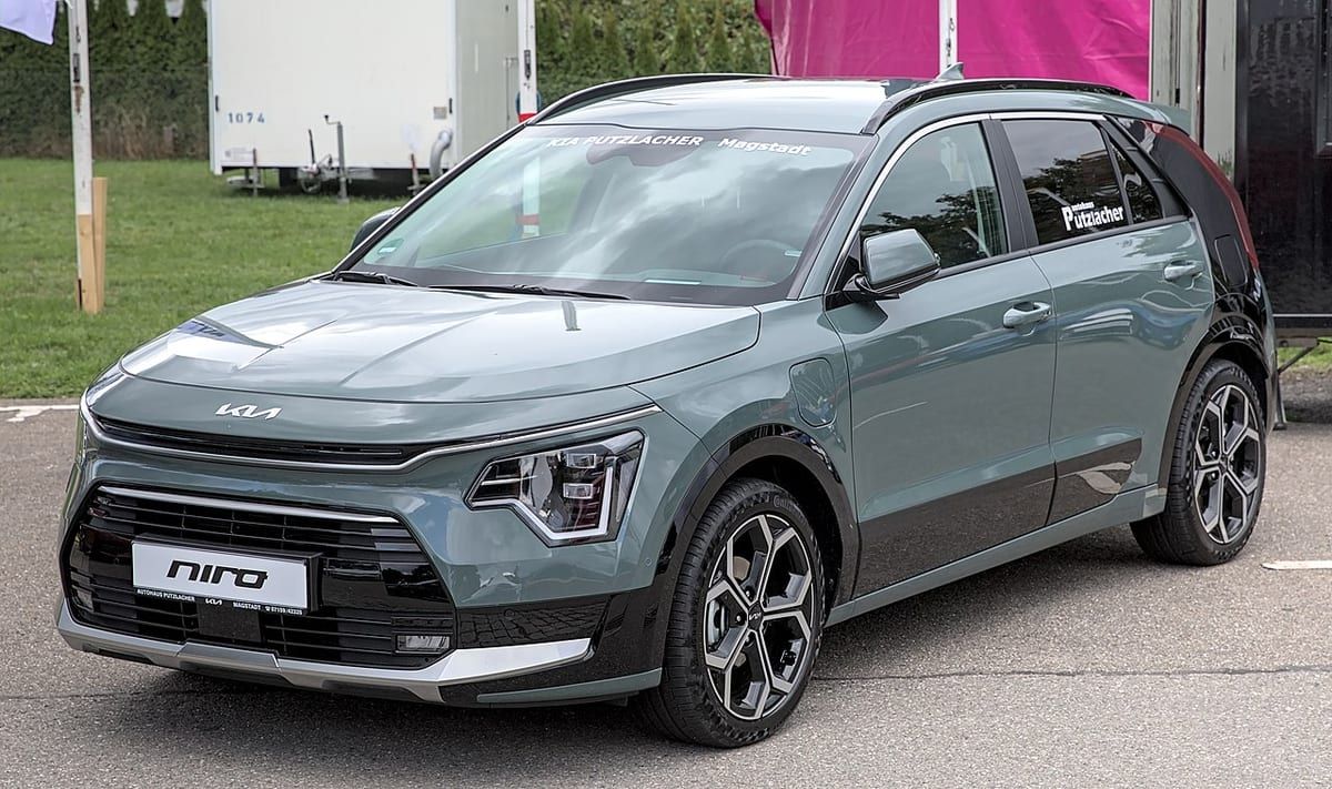 Kia Niro (2017) – schematy bezpieczników i przekaźników