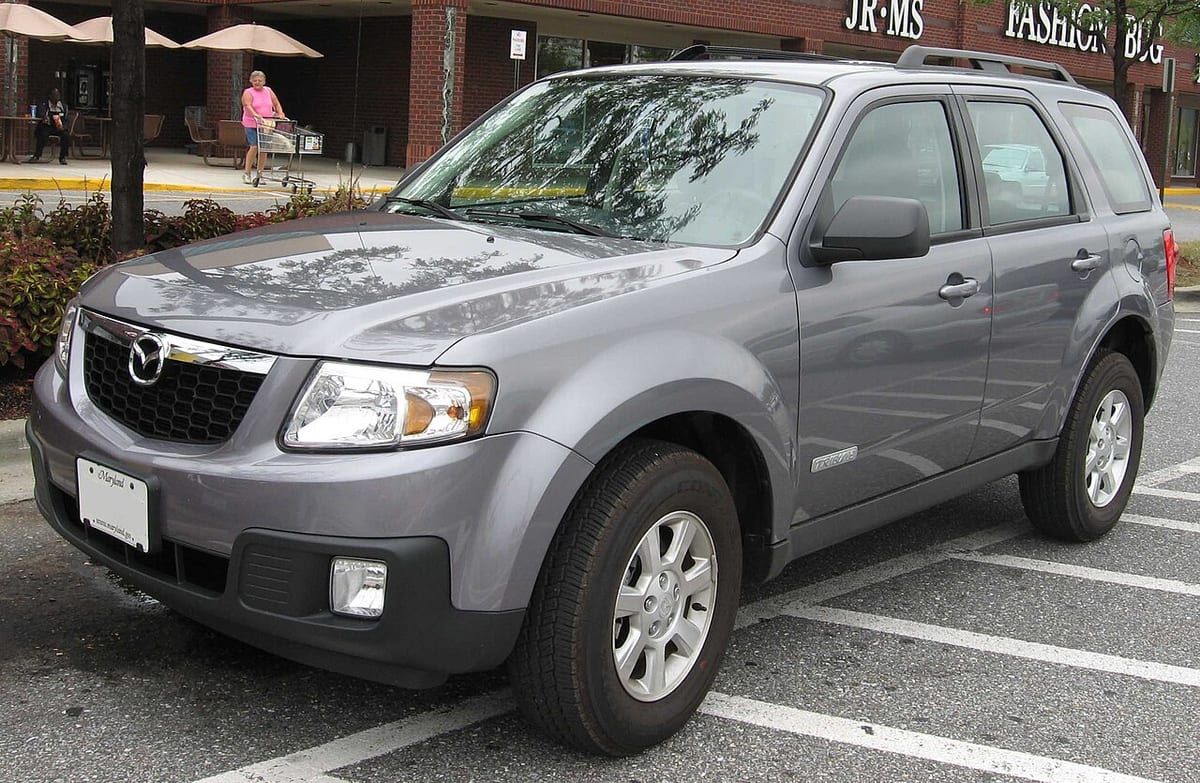 Mazda Tribute (2000-2011) – schematy bezpieczników i przekaźników