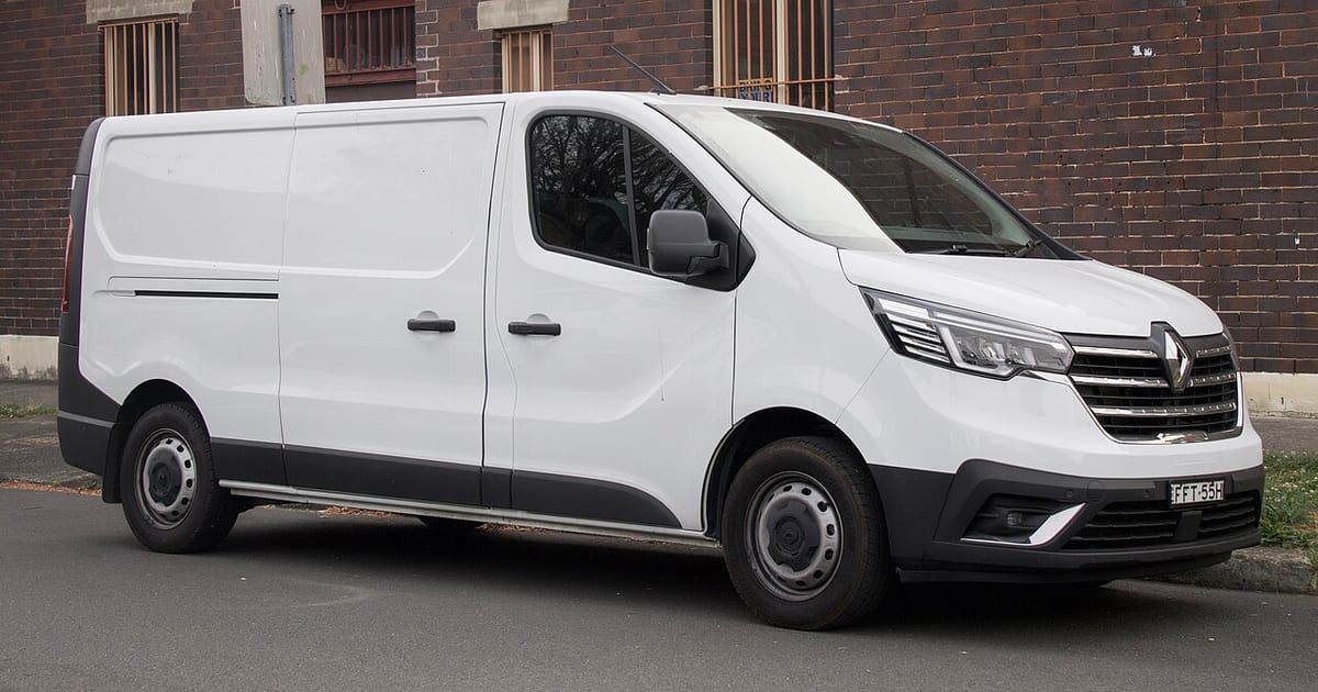 Opel Vivaro B (2014-2019) – schematy bezpieczników i przekaźników