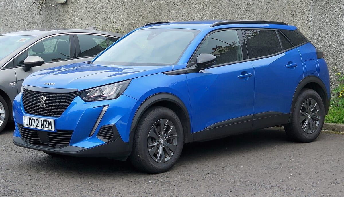 Peugeot 2008 (2019-2022) – schematy bezpieczników i przekaźników