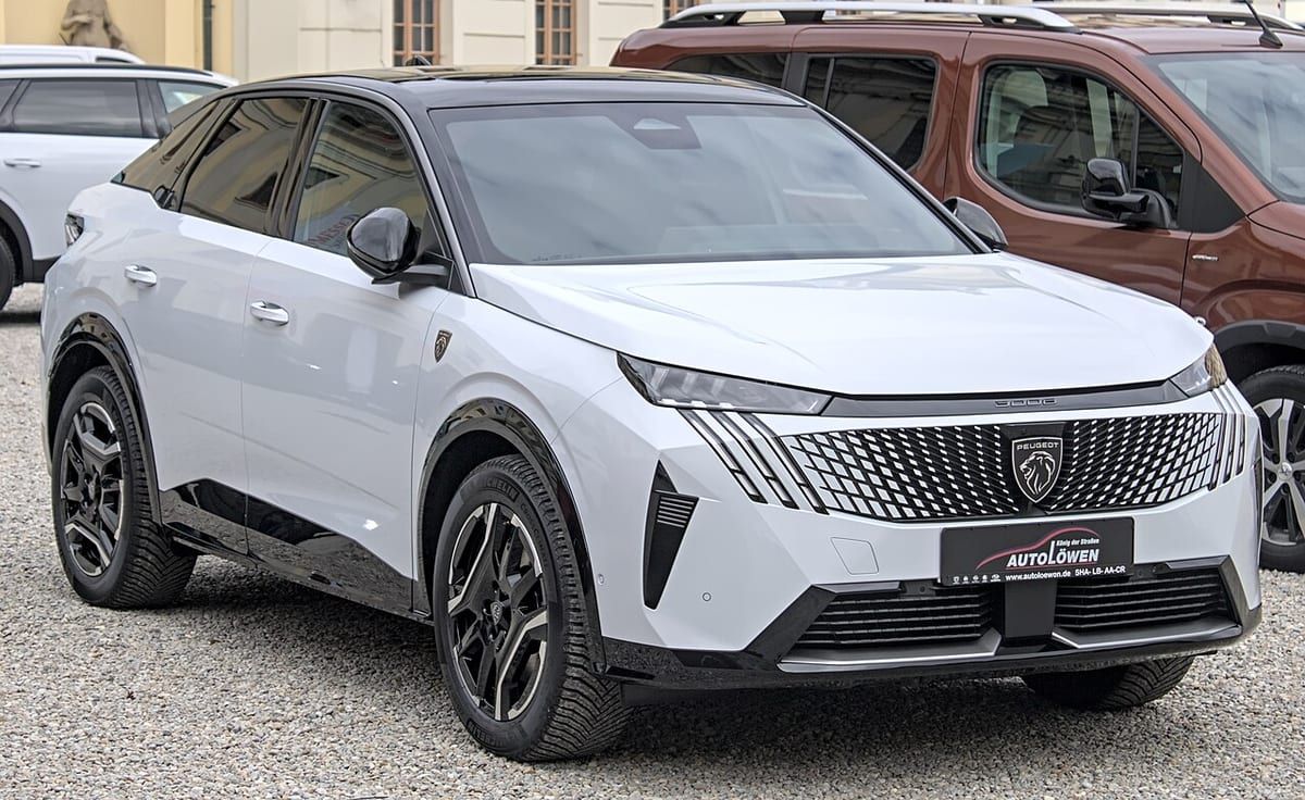 Peugeot 3008 (2011-2013) – schematy bezpieczników i przekaźników