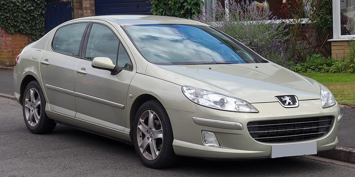 Peugeot 407 (2007-2011) – schematy bezpieczników i przekaźników