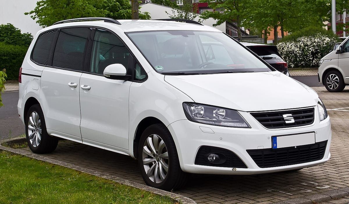 Seat Alhambra (1996-2009) – schematy bezpieczników i przekaźników