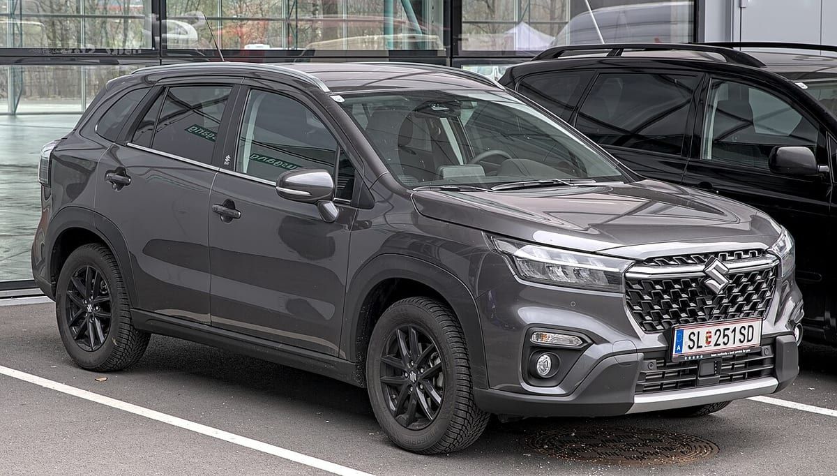 Suzuki SX4 S-cross (2013-2021) – schematy bezpieczników i przekaźników