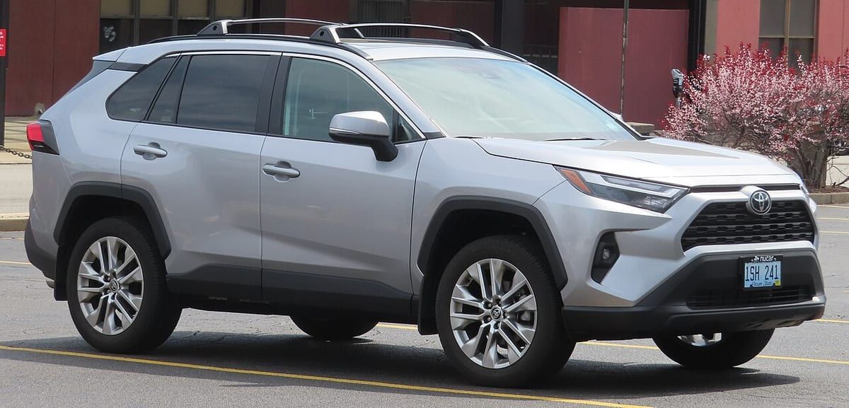 Toyota RAV4 (SXA1) (1994-1997) – schematy bezpieczników i przekaźników