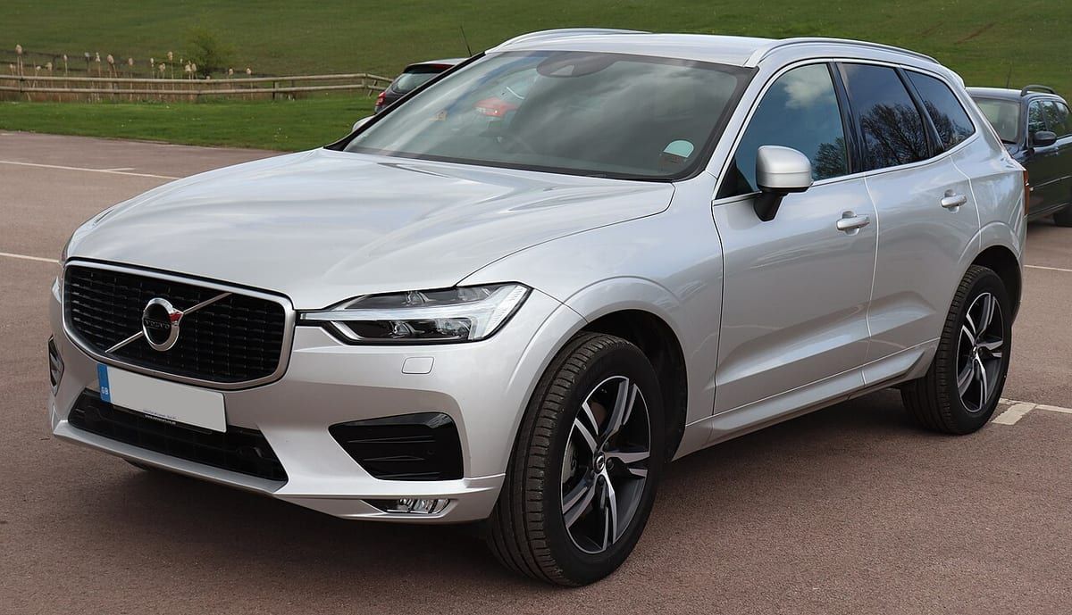 Volvo XC60 (2011) – schematy bezpieczników i przekaźników