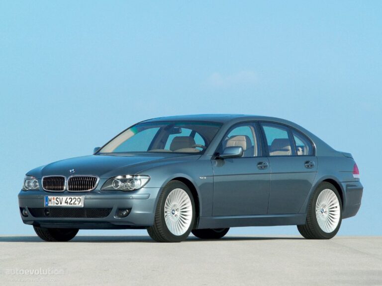 BMW 7 (E65-E66-E67-E68) (2002-2008) - schematy bezpieczników i przekaźników