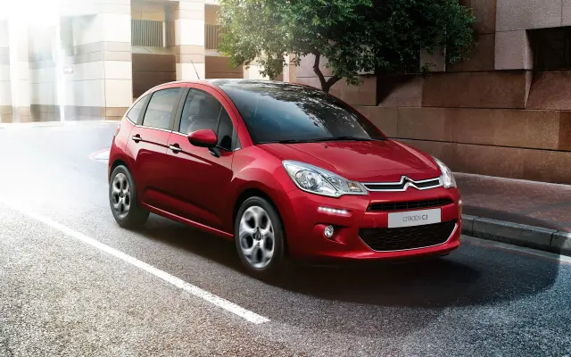 Citroën C3 II (2010-2011) - schematy bezpieczników i przekaźników